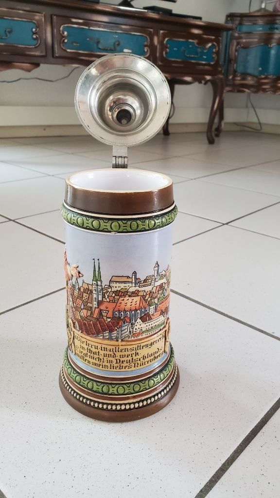 Tutte le decorazioni: Alter Bierkrug/Bierhumpe mit Deckel – Usato da Courtaman venduto da Silb 5