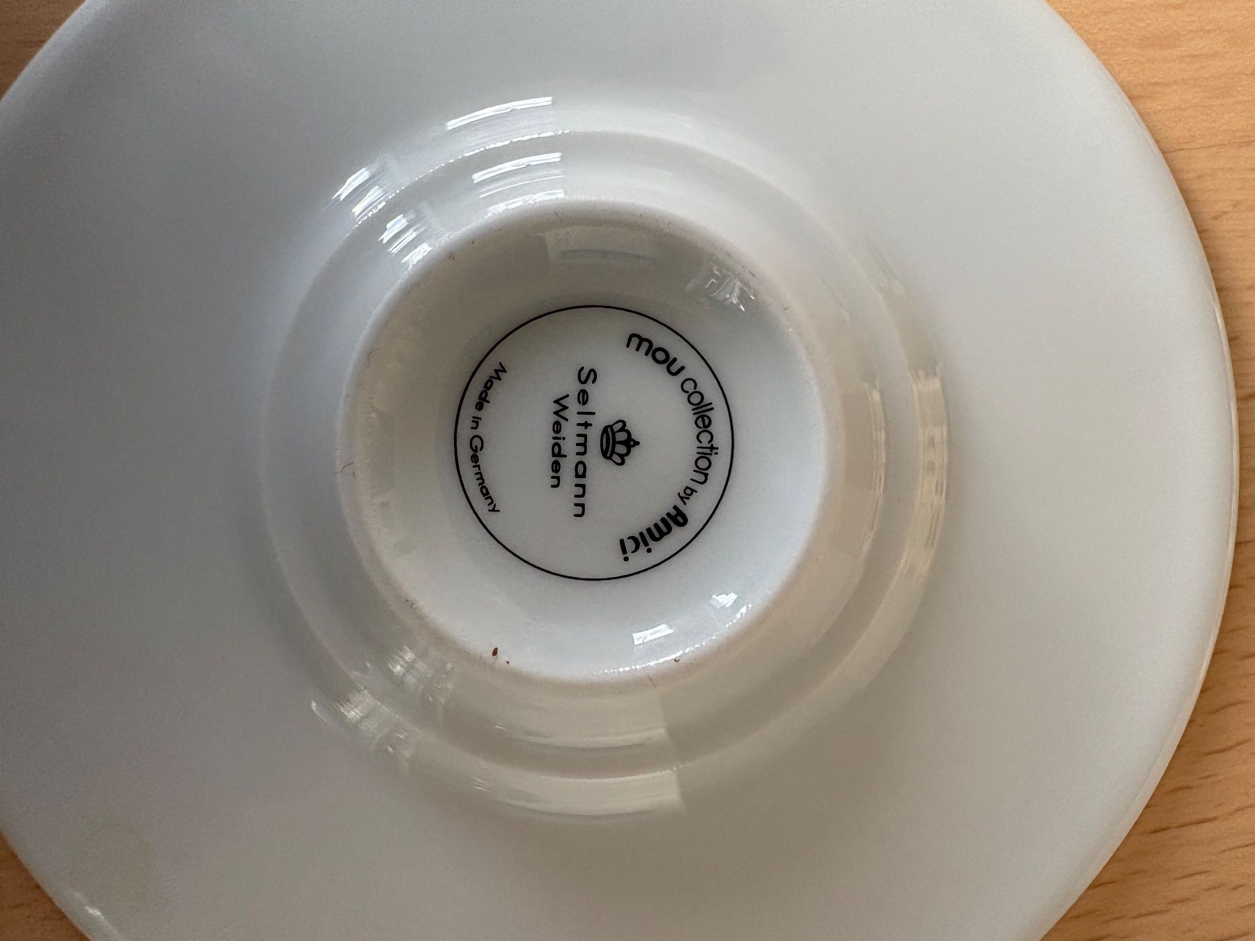 Geschirrsets: Espresso Tasse mit Unterteller – Gebraucht aus Root von essafa 3