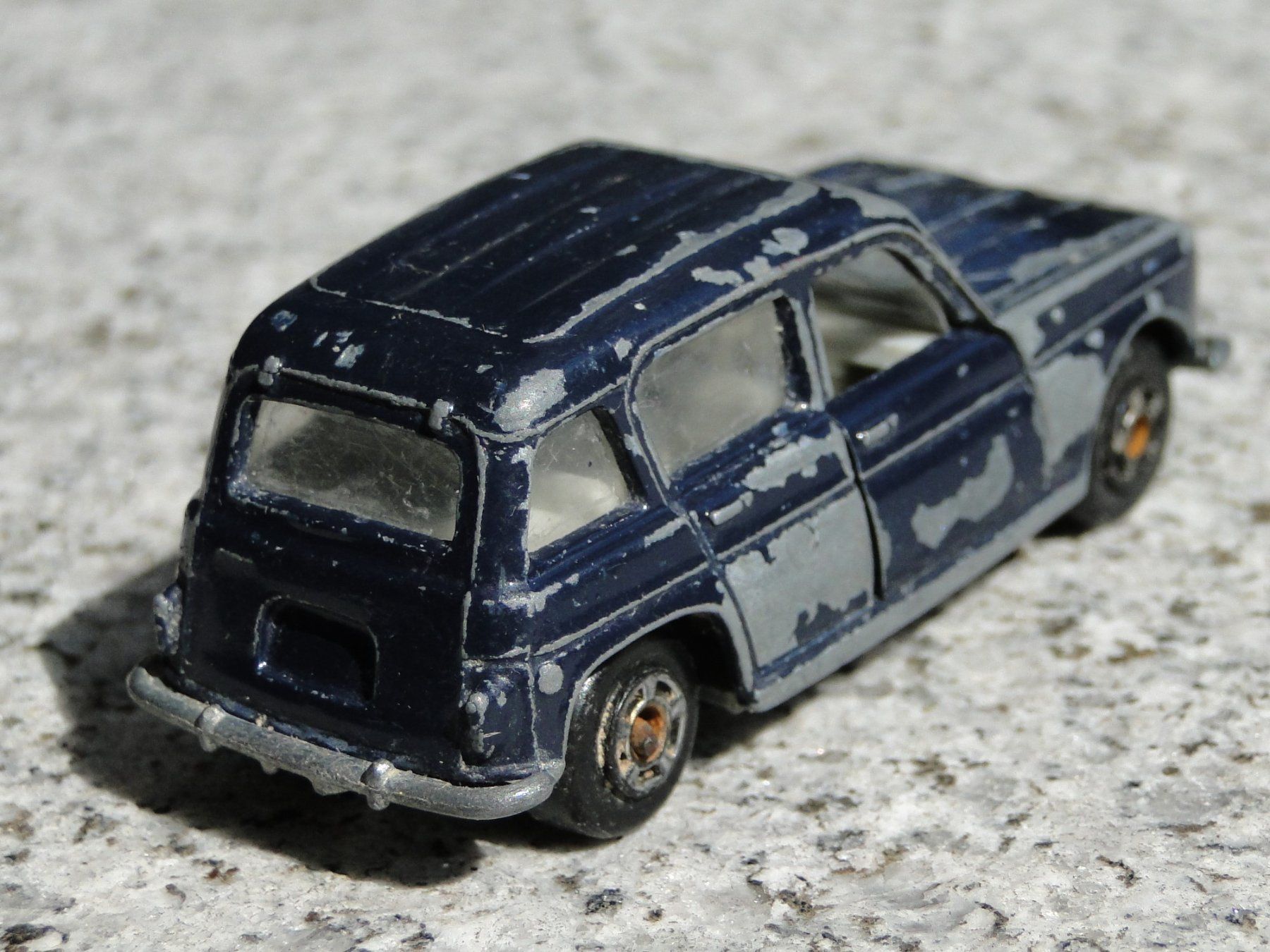 Renault Modellini d'auto: POLISTIL - Renault 4, Ref. RJ22, 1/55 – Usato da Killwangen venduto da cyrano56 1