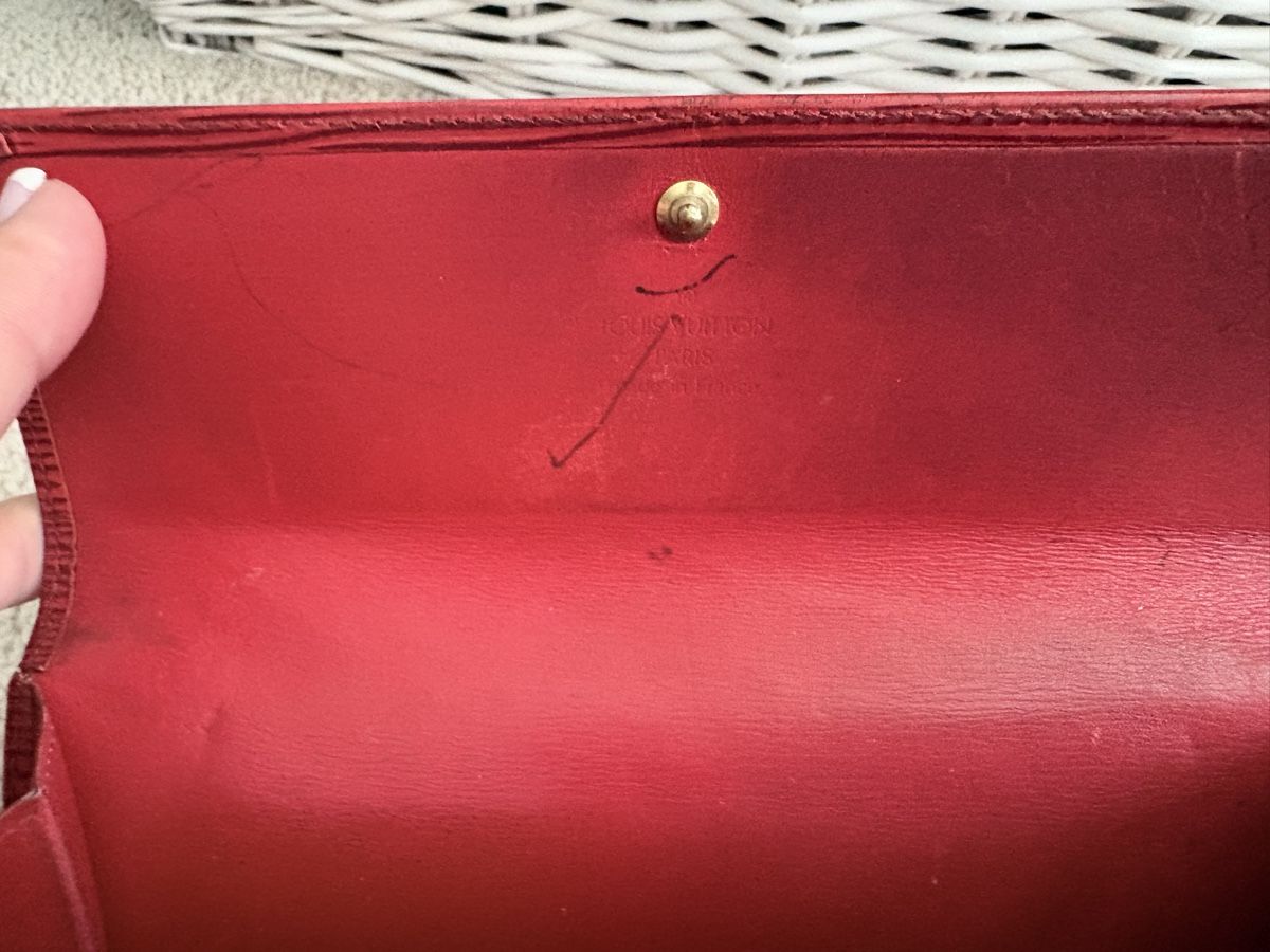 Louis Vuitton Portafogli: Louis Vuitton - Portmonnaie in red – Usato da Adliswil venduto da RedDelicious 2