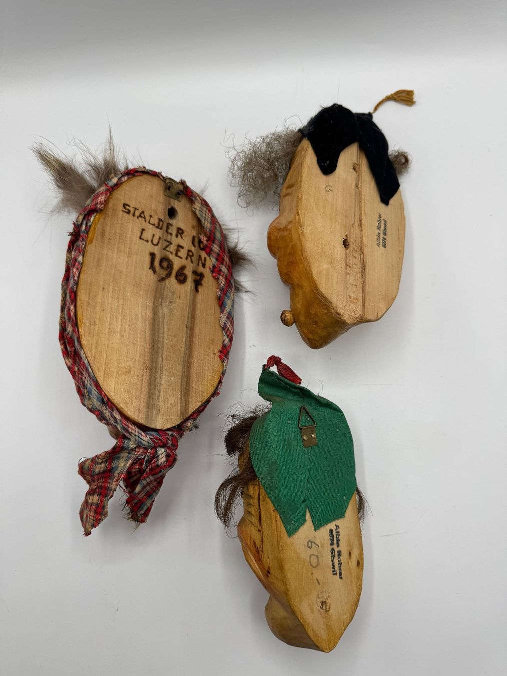 Altro in Antiquarato & Arte: 3 Alte, geschnitzte Masken, – Usato da Sachseln venduto da BONATI01 1