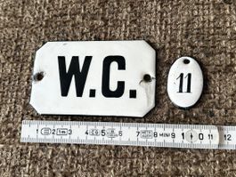 Zwei Vintage Email Schilder „W.C. / 11“