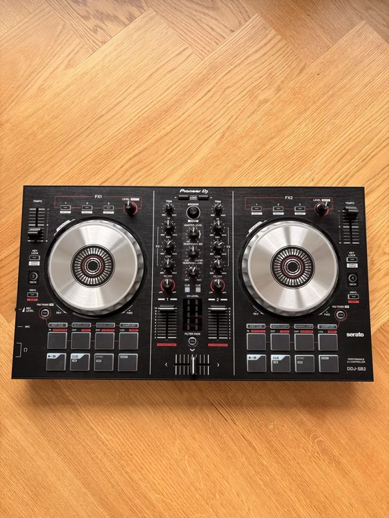 Pioneer DDJ-SB2 DJ Controller (Neu (gemäss Beschreibung)) in Trimbach ...
