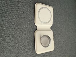 Apple MagSafe Duo Charger - Lighting, top Zustand