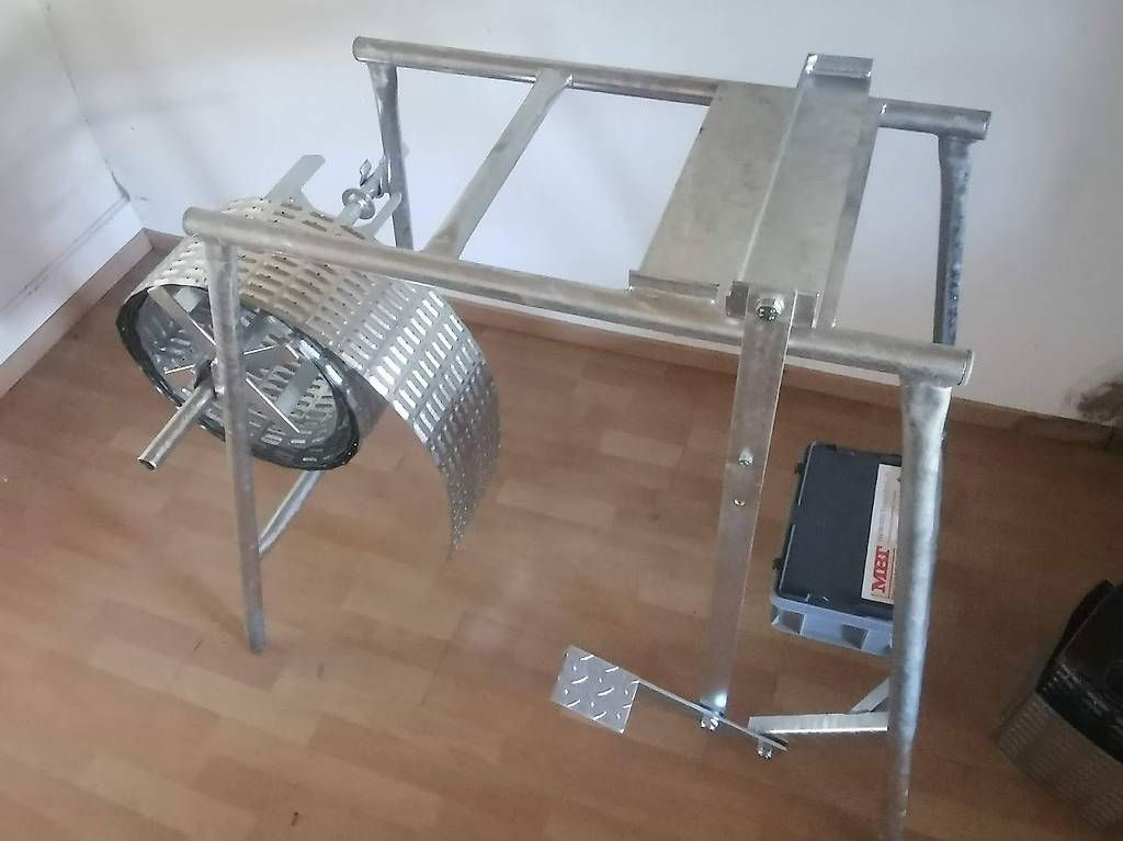 Tutti gli attrezzi: Mägert Blechbiegegerät – Usato da Villnachern venduto da chiara99ch 1