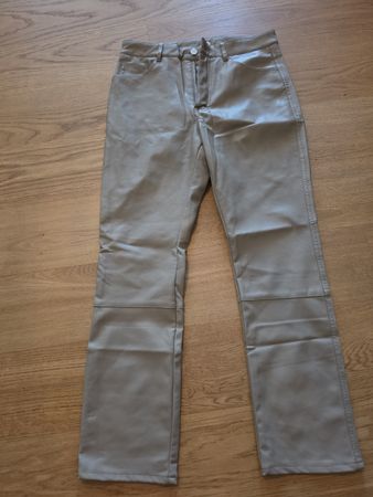 H&M Kunstlederhose beige Grösse 38 guter Zustand