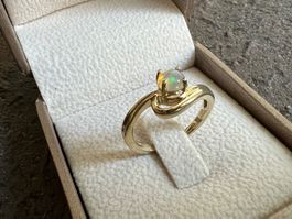 Ring s. schön mit Welo Opal Äthiopien G 54 - 925 S vergoldet