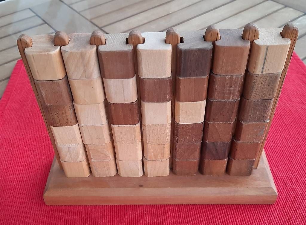 Giochi: 4 gewinnt in Massivholz – Usato da Giswil venduto da aethra 1