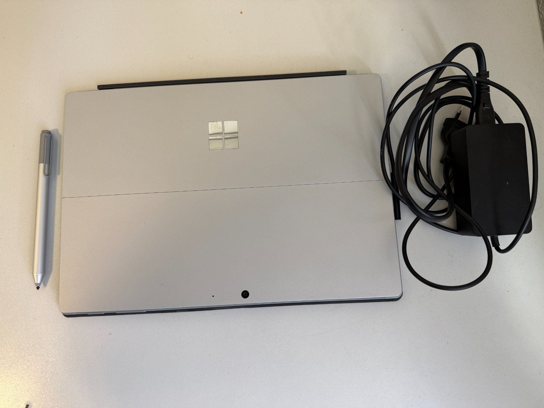 Microsoft Notebooks: Microsoft Surface Pro 7 (2-in-1 Tablet / Laptop) – Gebraucht aus Arch von sicos79 2