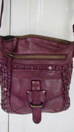 SAC EN BANDOULIERE HARBOUR CUIR GRENAT