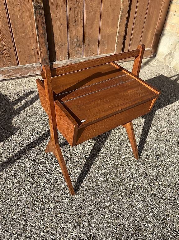 Tische: Table à couture vintage en bois massif – Gebraucht aus Arnex-sur-Orbe von Tutu1037