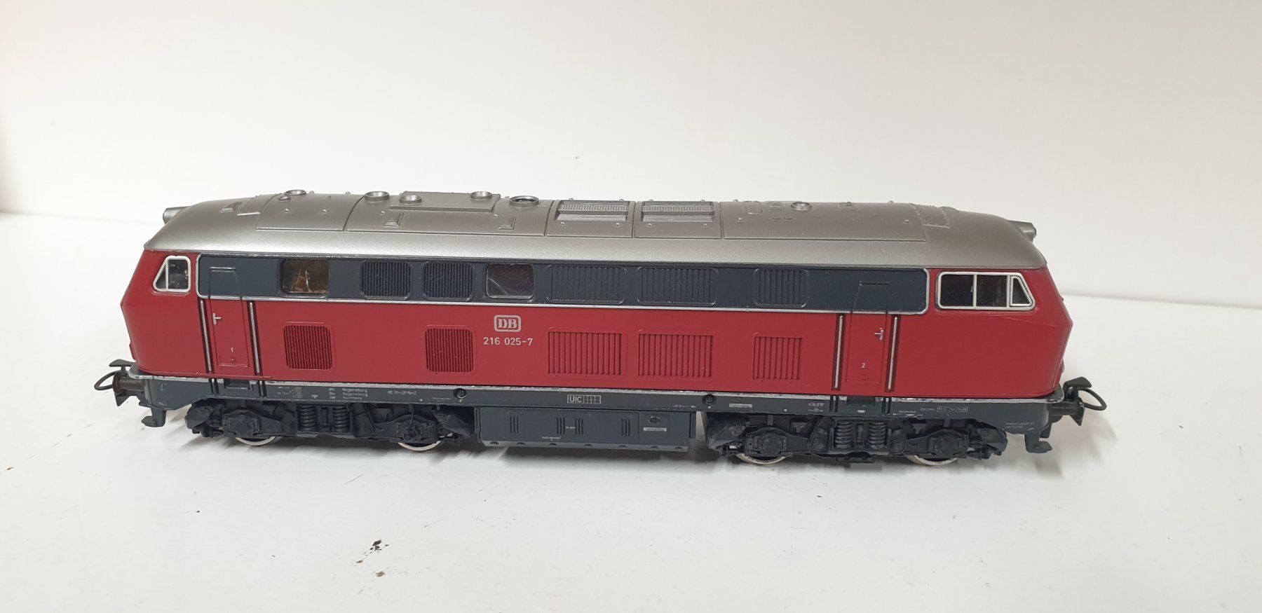 Märklin Modellini di ferrovie: Märklin Diesellok DB V216 H0/DC – Usato da Geroldswil venduto da TopTrain54 3