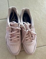 Reebok roses, pointure 38, parfaites pour le printemps!
