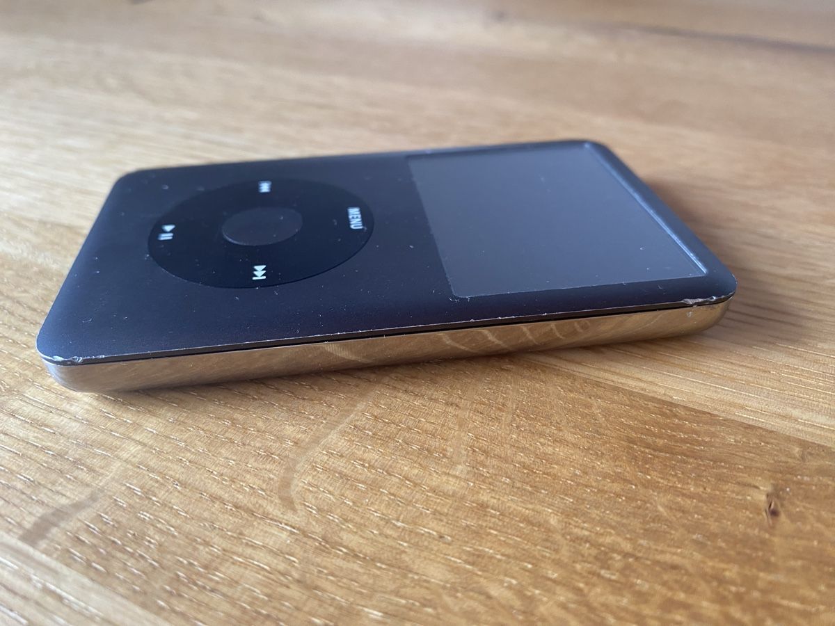 Apple Tragbarer Mediaplayer: iPod Classic 160GB – Gebraucht aus Herzogenbuchsee von Christen3 3