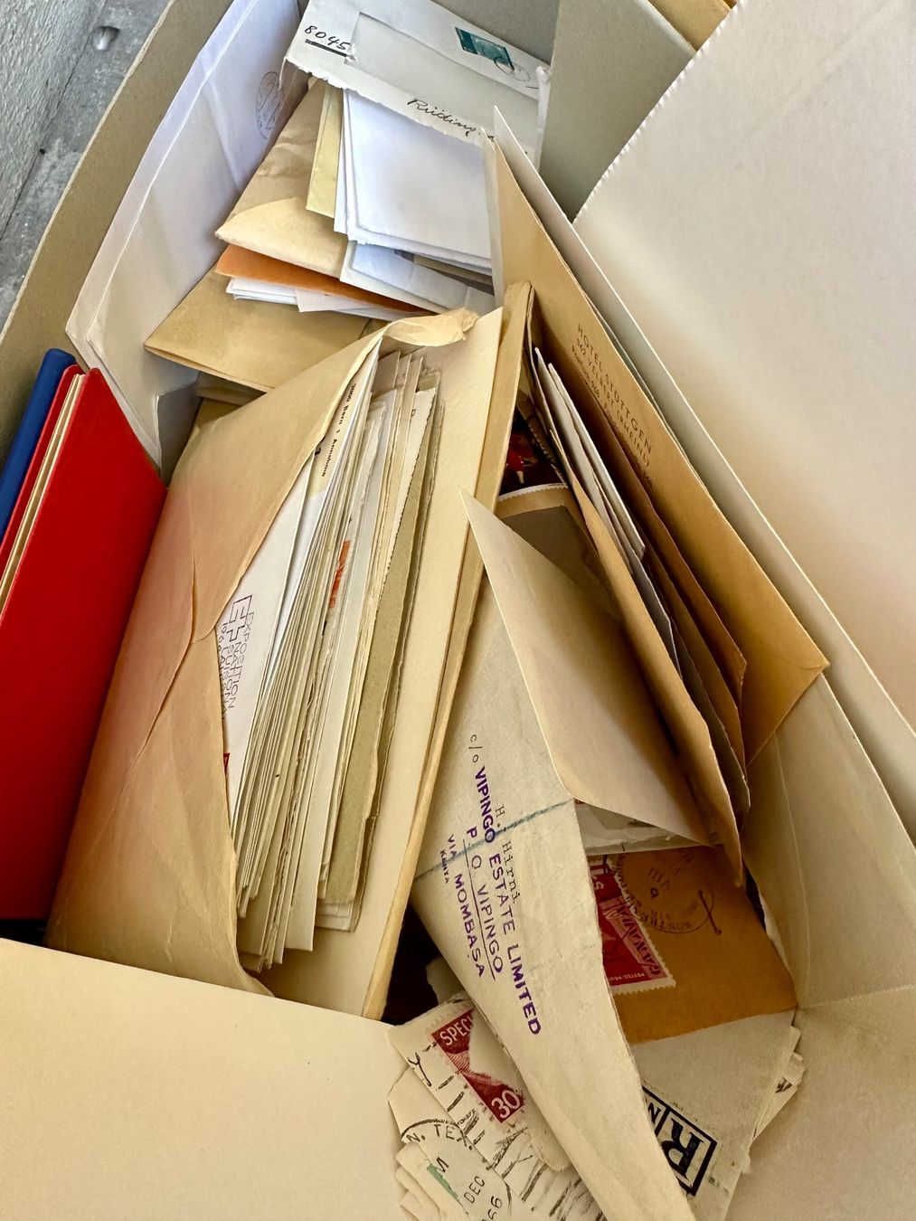 Tutti i francobolli: BRIEFMARKENSAMMLUNG AB 1.-!!! – Usato da Zürich venduto da NIKI777 7