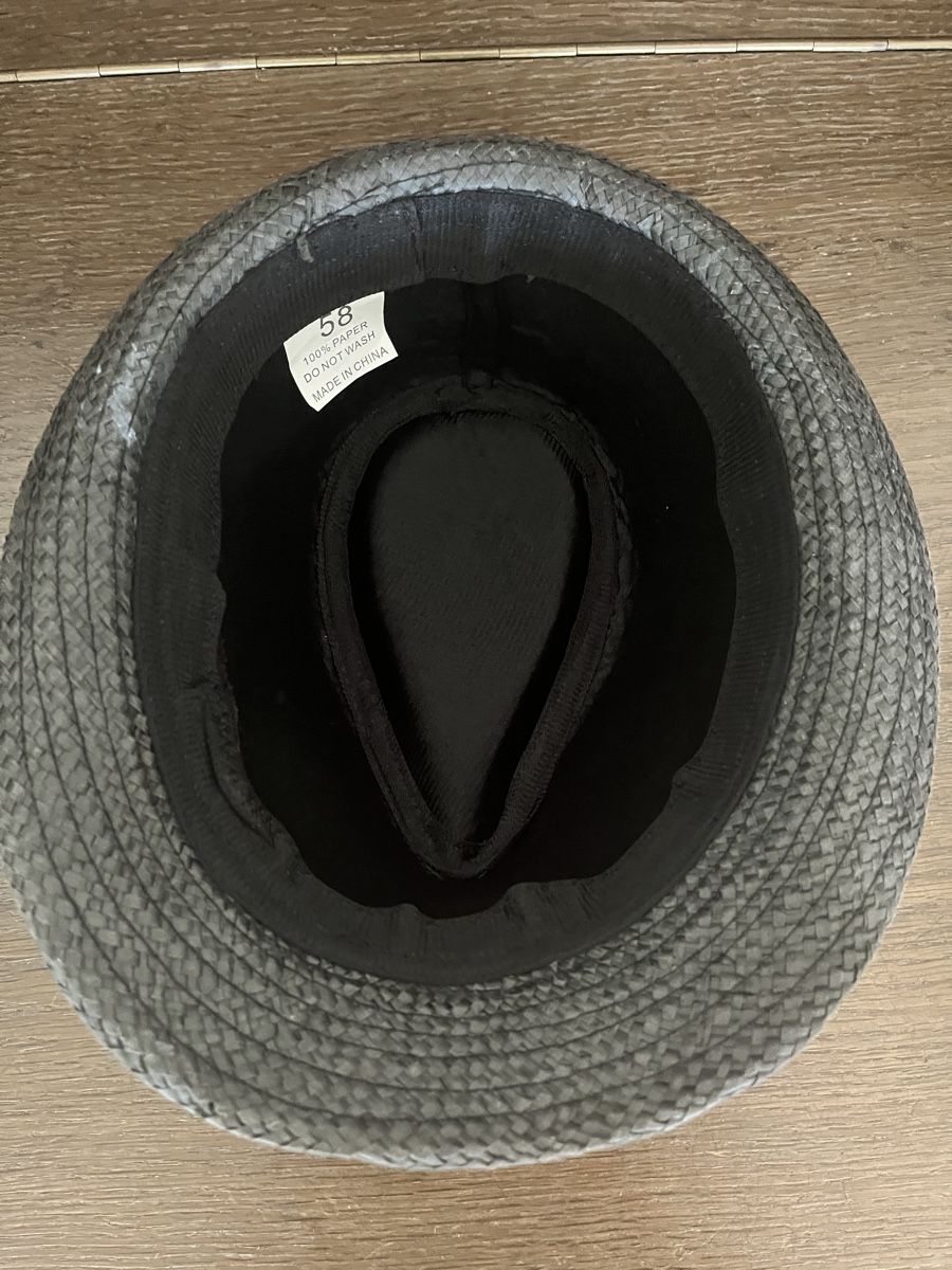 Copricapi, berretti & cappellini: Sonnenhut Gr 58 Schwarz – Usato da Uetikon am See venduto da erz13 2