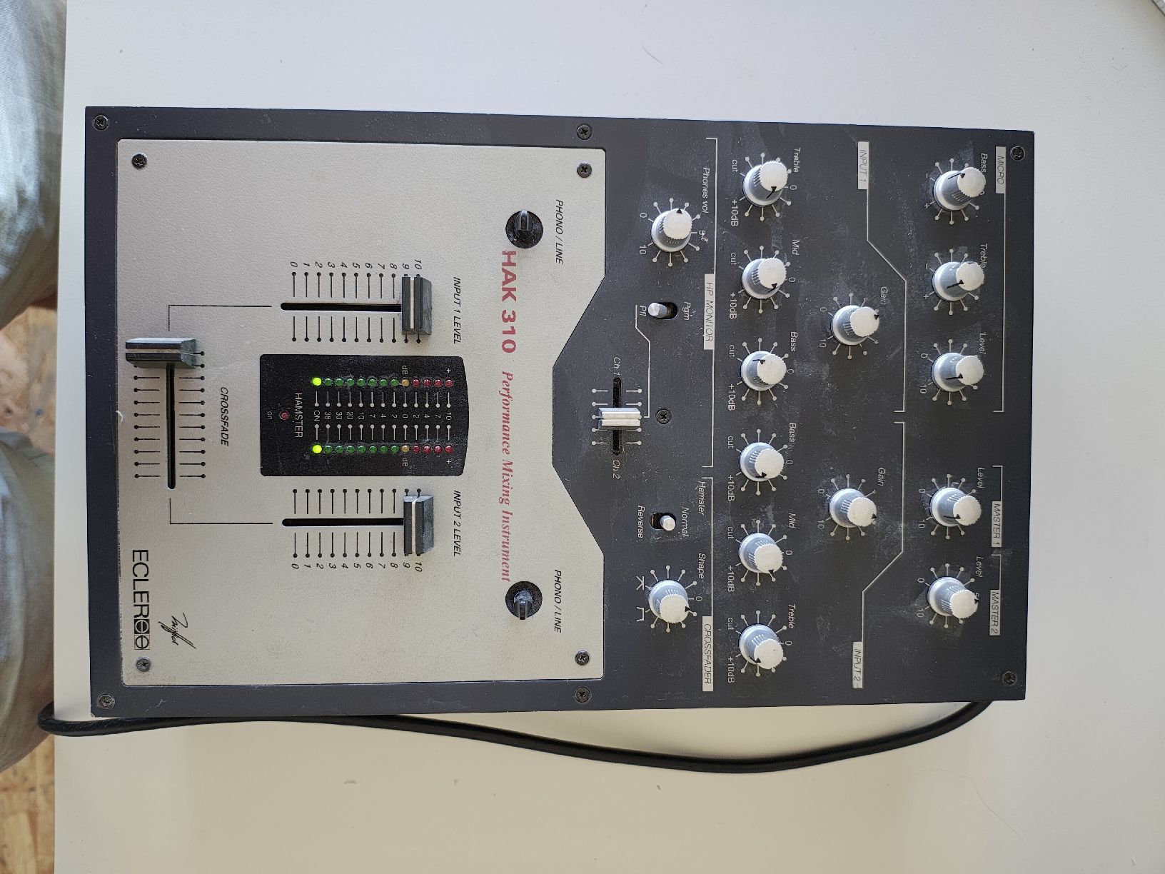 Console di mixaggio: DJ Mixer Ecler HAK 310 Performance Mixing Instrument – Difettoso da Zürich venduto da lastsec