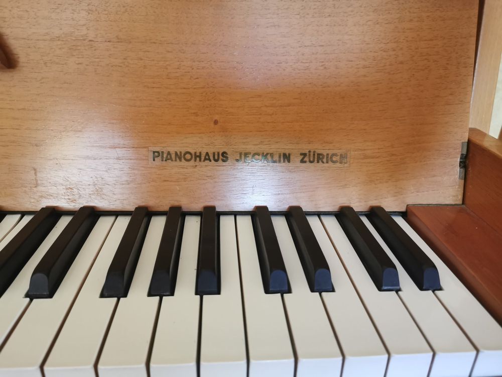Altes Klavier Kaufen auf Ricardo