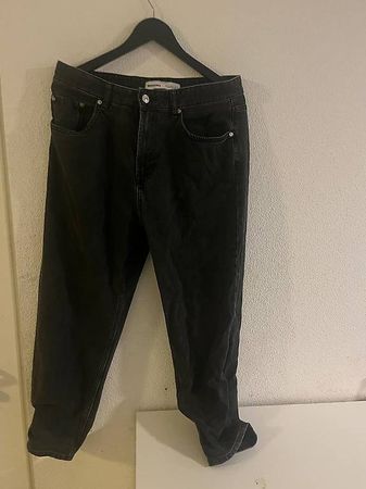 Bershka schwarze Jeans