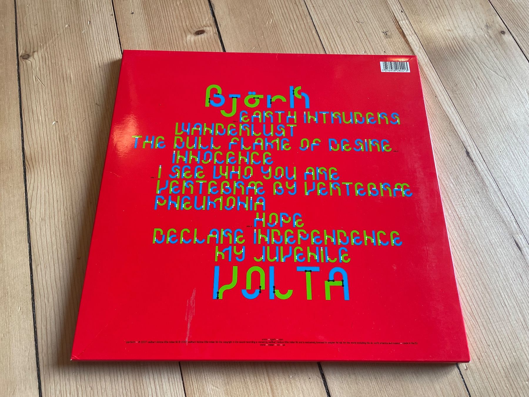 Schallplatten: Björk - Volta - LP Vinyl – Gebraucht aus Bern von var_kc7x 1