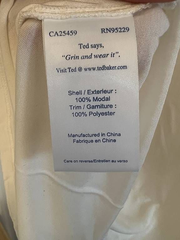 Ted Baker T-shirt: Sotto giacca Ted Baker – Nuovo (secondo la descrizione) da Luzern venduto da mic_99vf 3