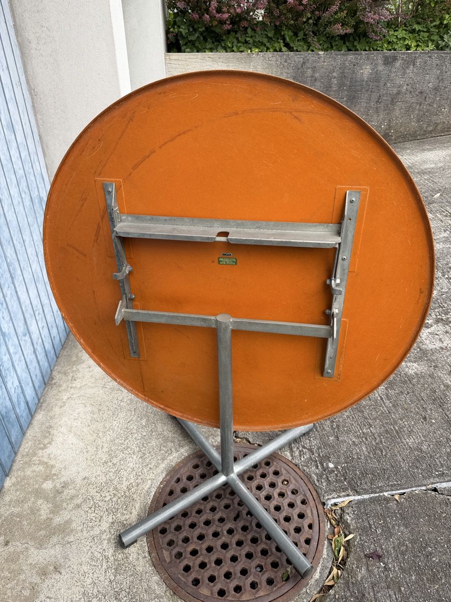 Tische: Runder Gartentisch von BIGLA, orange, Durchmesser 100cm – Gebraucht aus Lyss von nekoreh 9