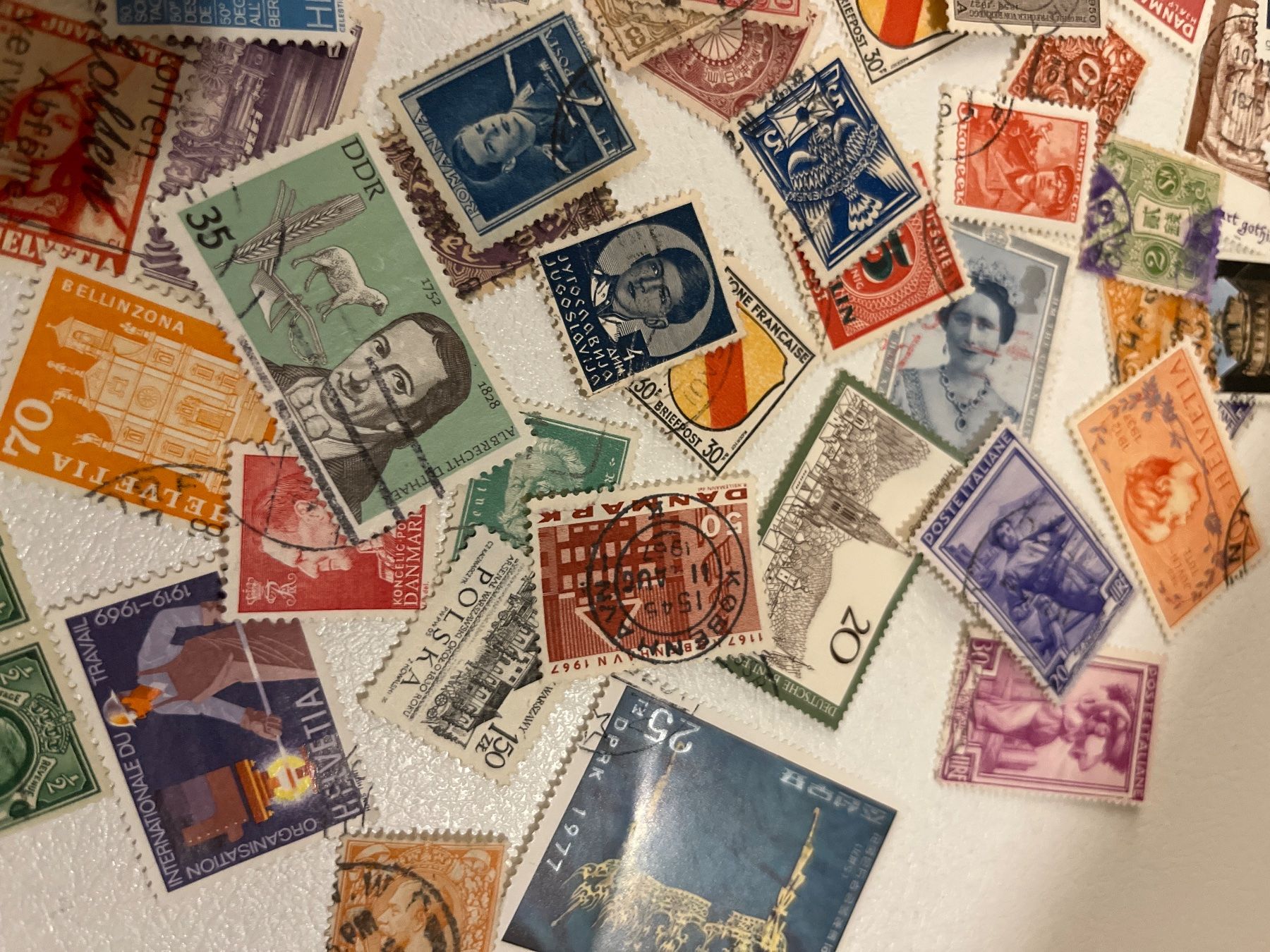 Tutti i francobolli: Lot 29: Lot mit mix Briefmarke – Usato da Chiasso venduto da AzenYa 3