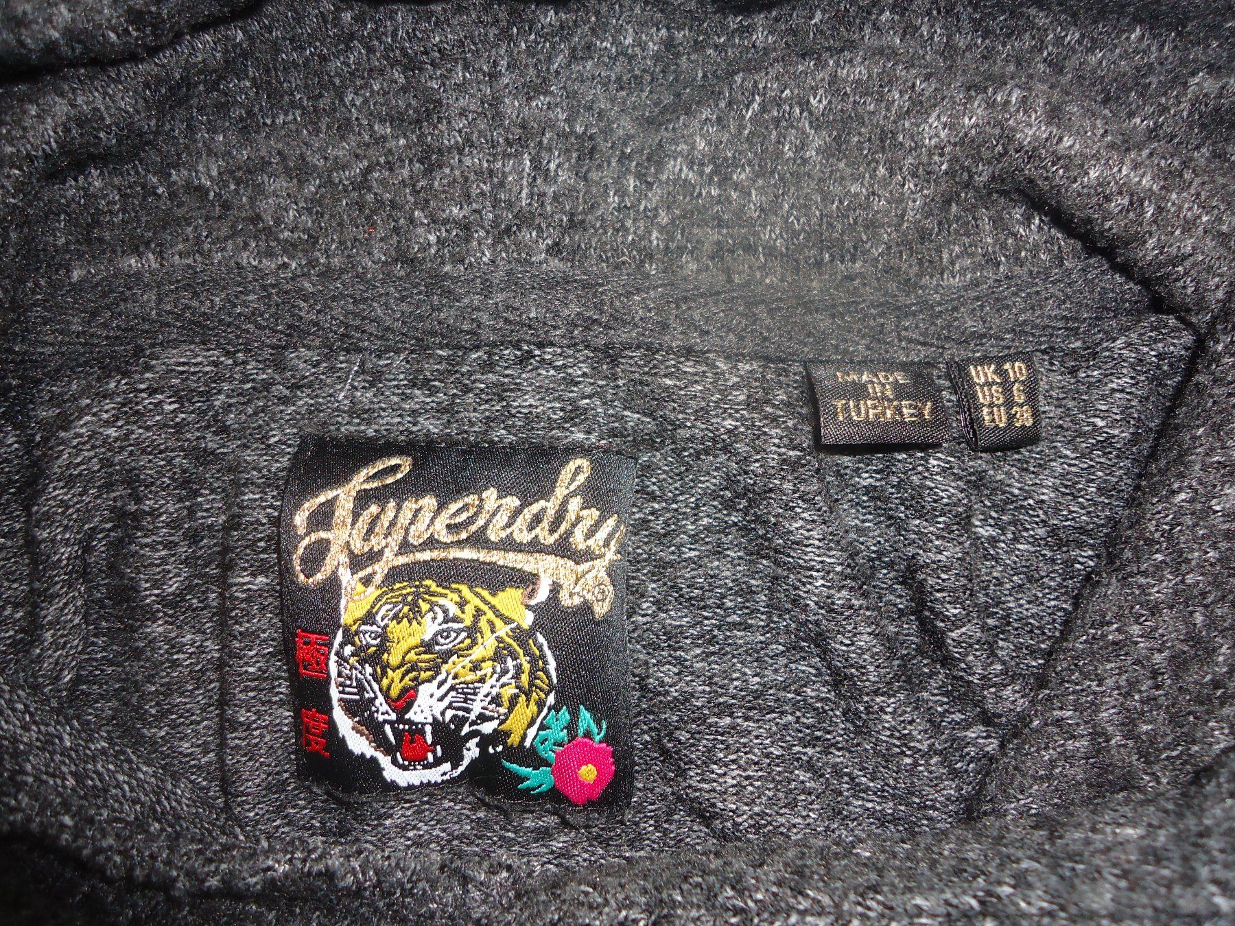 Superdry Maglioni & Felpe: Pull à capuche femme Superdry - 38 – Usato da Vessy venduto da mafabe 2