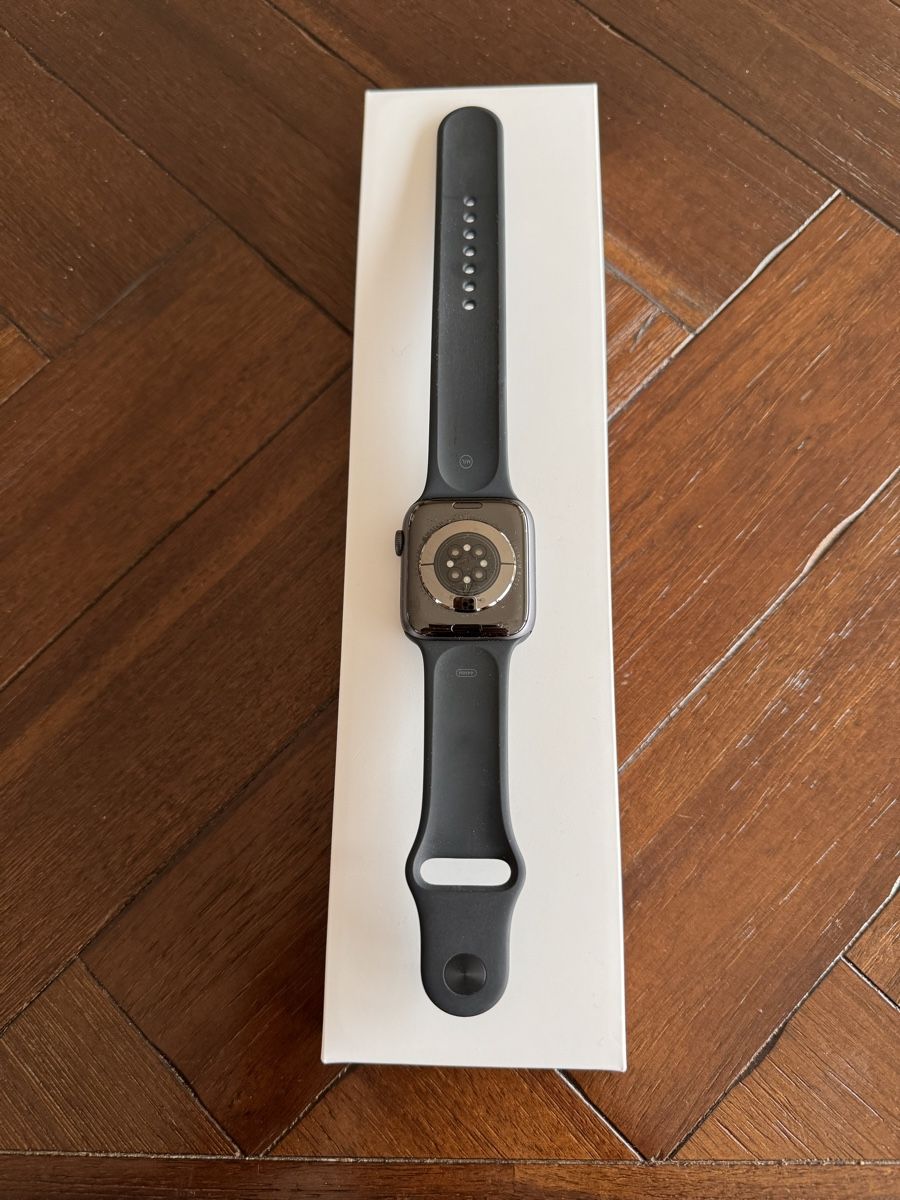 Apple Smartwatch: Apple Watch Series 6 – Nuovo (secondo la descrizione) da Luzern venduto da raquel.m 1