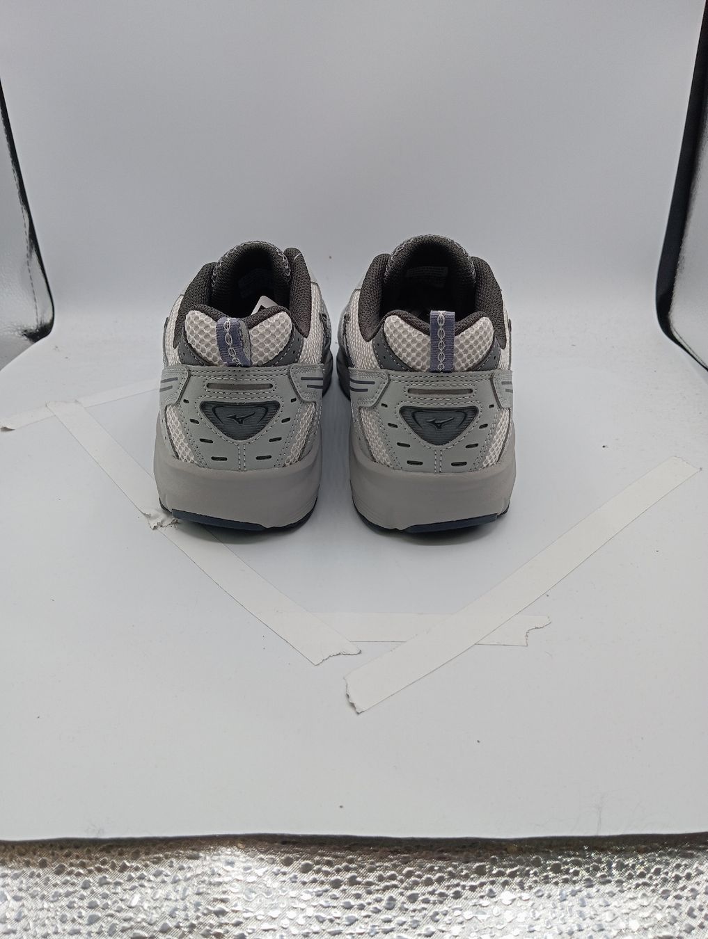 Mizuno Scarpe da uomo: Mizuno MXR (EU40) – Nuovo e nell'imballaggio originale da Schaffhausen venduto da outlez 3