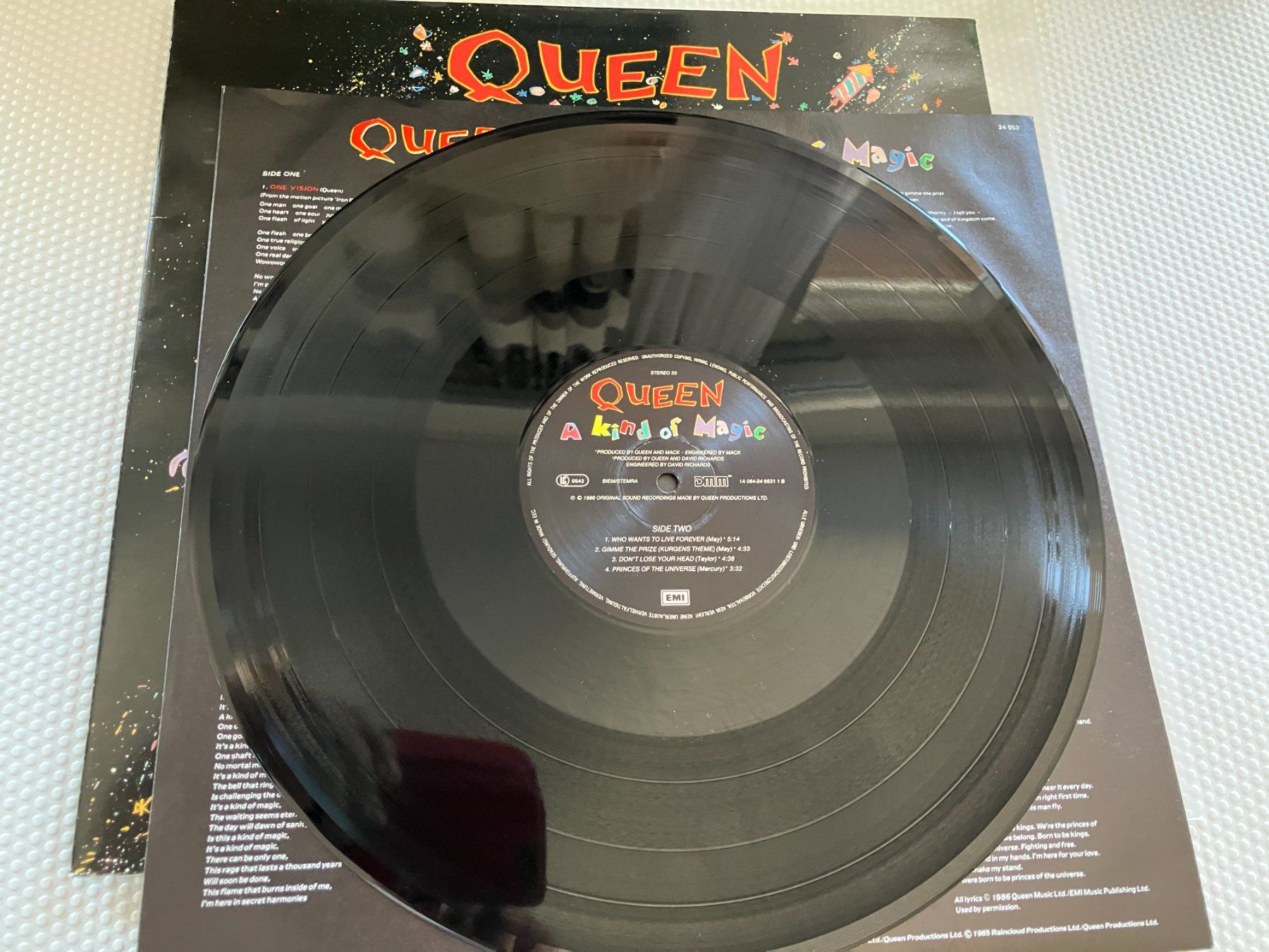 Schallplatten: Queen – Gebraucht aus Aarwangen von Jukebox3 8