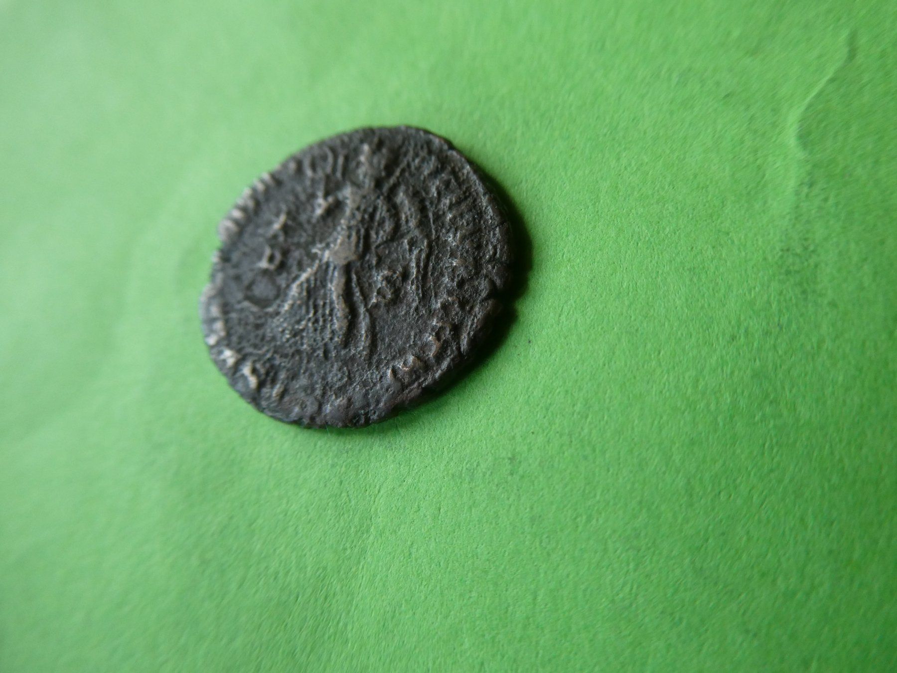 Tutti le monete: uralte Bronzemünze  16 mm     1.81 g – Usato da Hinterforst venduto da Rohusri 3