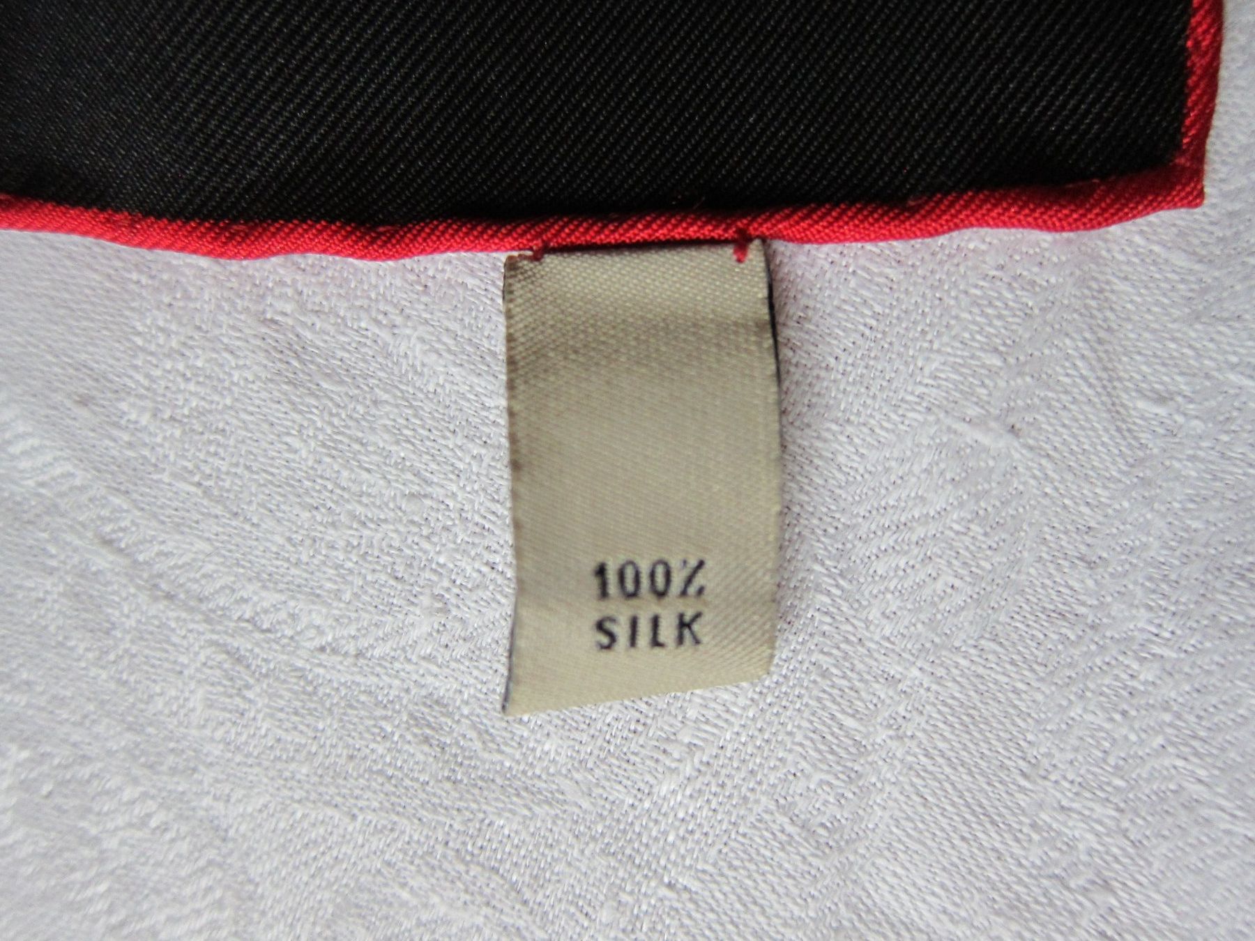Burberry Foulard & Sciarpe: Foulard Burberry Seide, NEU! – Nuovo (secondo la descrizione) da Zürich venduto da Italia58 4