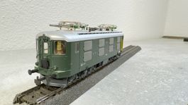 HAG SBB Re 4/4 10022 Lausanne dunkelgrün H0 / AC