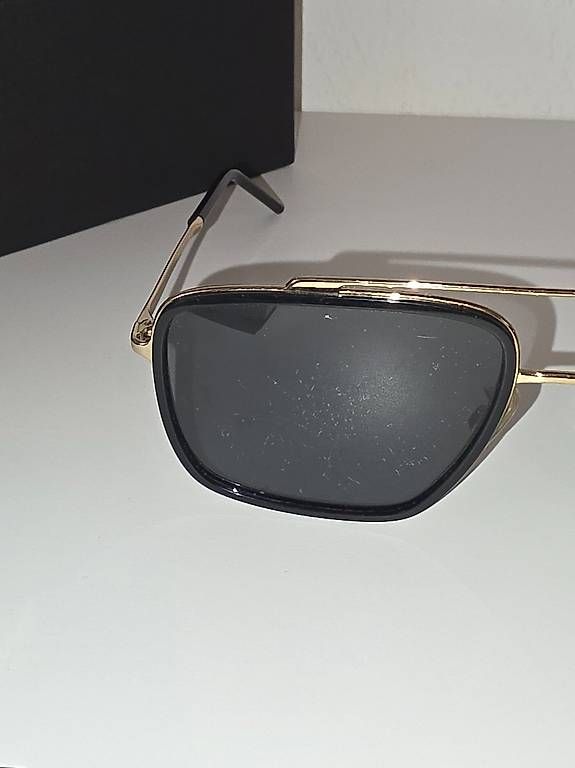 Occhiali & Lenti: Lunettes de soleil Dolce & Gabana – Usato da Pully venduto da fer_8lm6 3