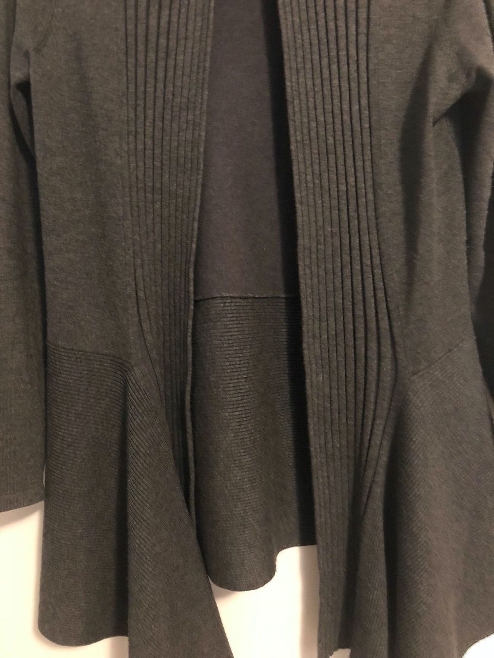 Gerry Weber Giacche: Schöne Damenstrickjacke von Gerry Weber – Usato da Buchs-ZH venduto da Birikina 1
