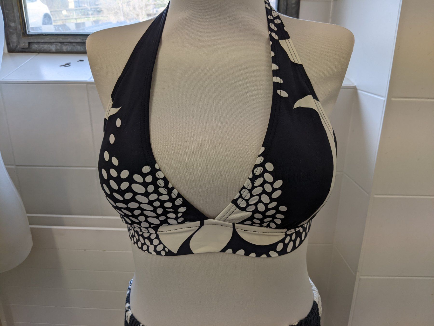 Costumi da bagno & Bikini: Strand Bekleidung GR 36-42 – Usato da Langnau am Albis venduto da Judithsebi 4