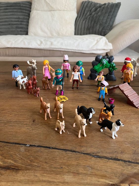 Playmobil Jouets: Playmobil Tiere, Figuren und Zubehör – D'occasion à Uster par Kannabie 1