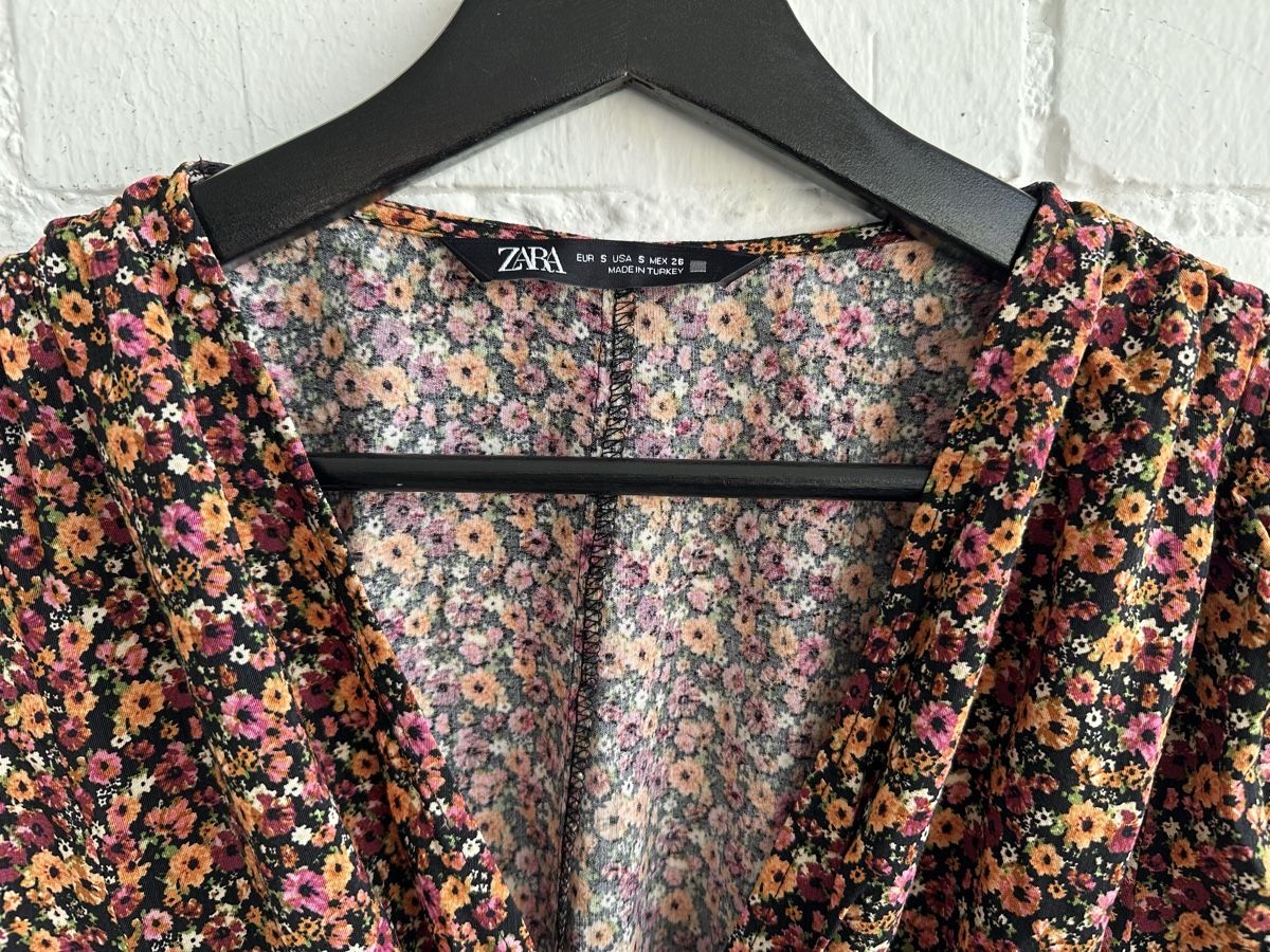 Zara Kleider: Geblümtes Kleid von Zara / Grösse S – Gebraucht aus Bern von Fraeuleinhonig 1