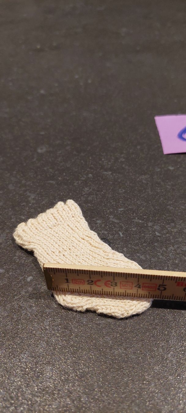 Poupées: 1paar neue gestrickte ungebrauchte Söckli – Neuf (Voir description) à Muri AG par nindo1 4