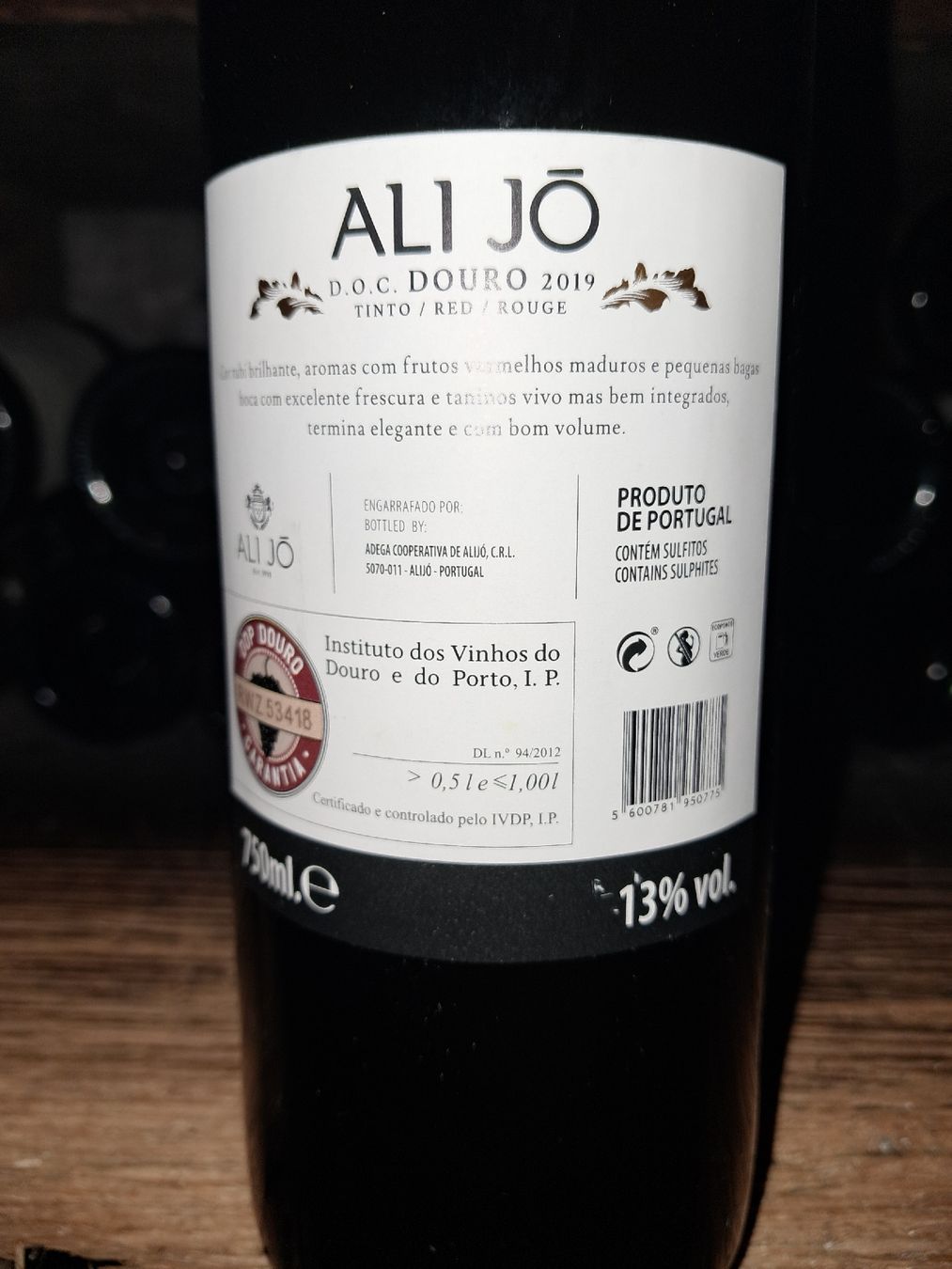 Vino: Adega Ali Jó Douro Tinto 2019 – Nuovo e nell'imballaggio originale da Le locle venduto da juliensaran 3