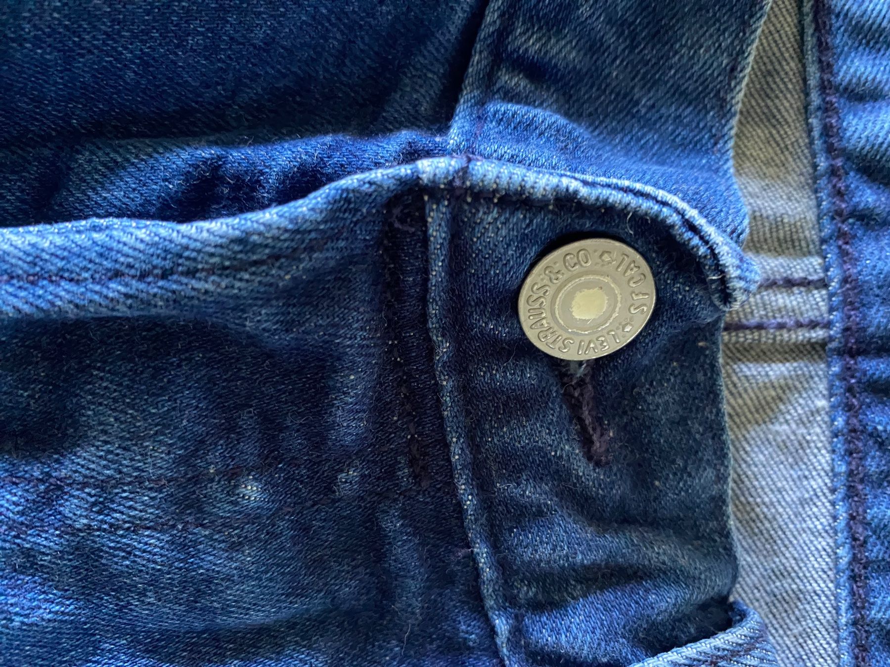 Jeans: Levi’s 501 – D'occasion à Auboranges par Italik04 2