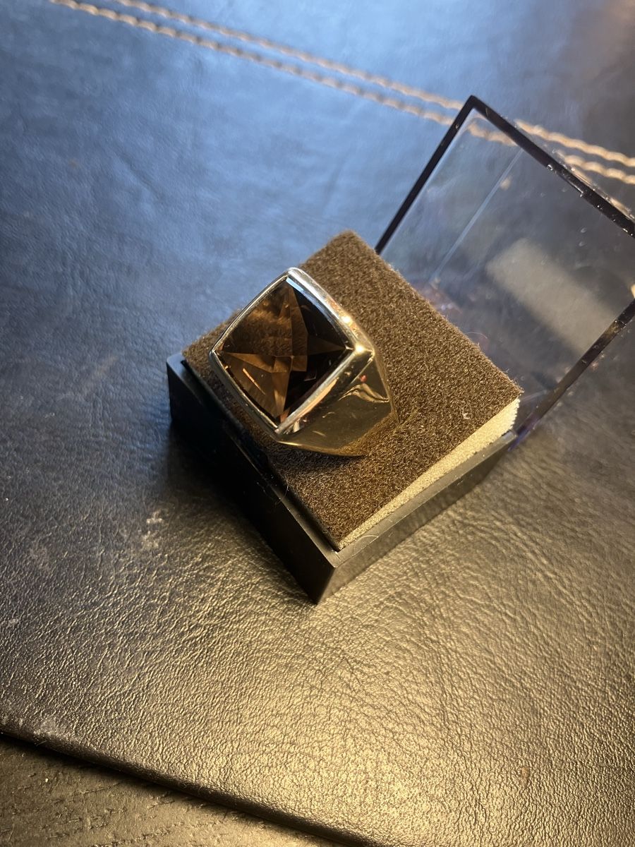 Anelli: Gelbgold  Ring  333  ,  8 Karat   Feingehalt – Usato da Herisau venduto da Penholder 1