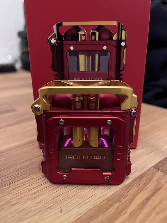 Cuffie: Écouter Bluetooth 5.3 Iron Man Disney Marvel – Usato da Genève venduto da Kenzo1k90 1