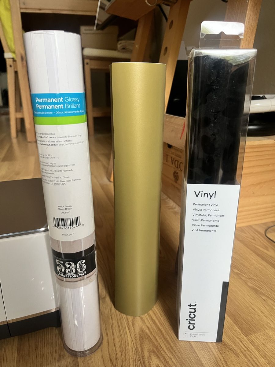 Cricut Drucker: Cricut Maker Schneideplotter + Zubehör Set – Neu (gemäss Beschreibung) aus St. Gallen von Zirta_17 4
