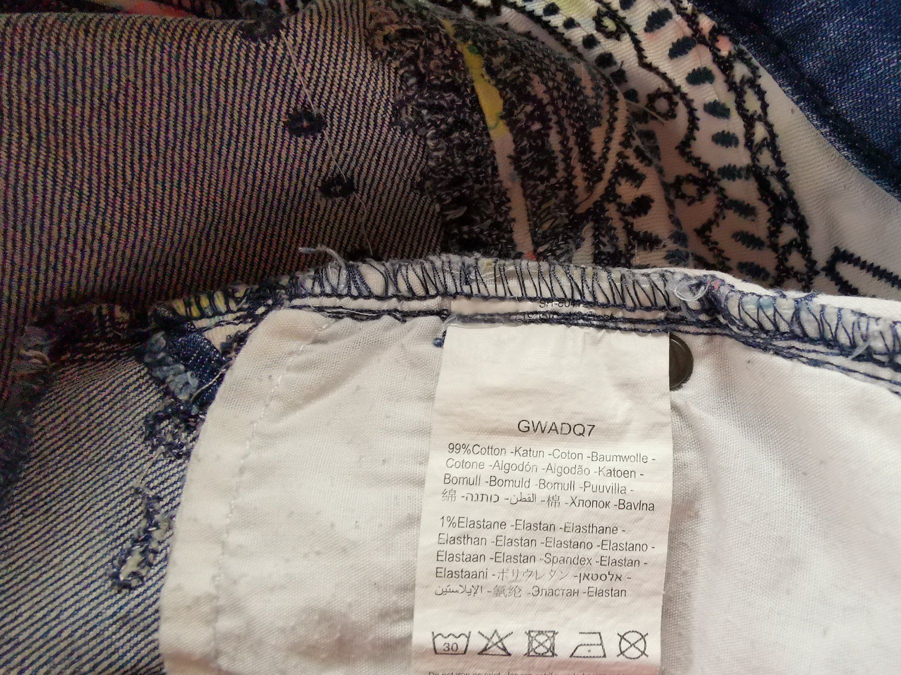 Rip Curl Jeans: RIP CURL Jeansshorts Weite / Grösse 28 – Neu (gemäss Beschreibung) aus Münsingen von Nik_und_Kat 3