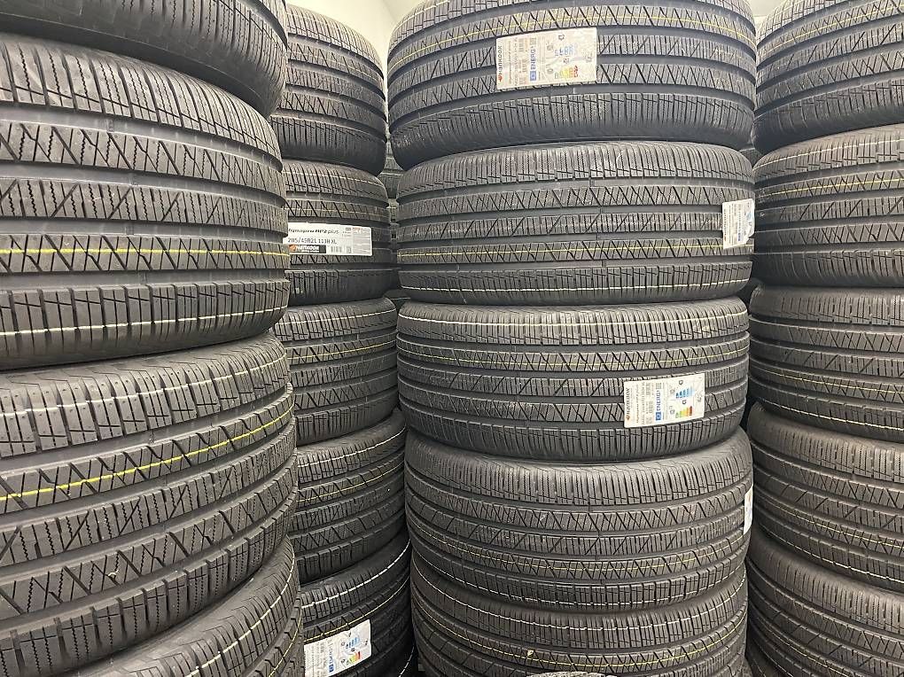 Pneumatici & Ruote complete: Neu 40 Stück 285/45/21 Hankook  – Usato da Aarau venduto da Avdyli1 1