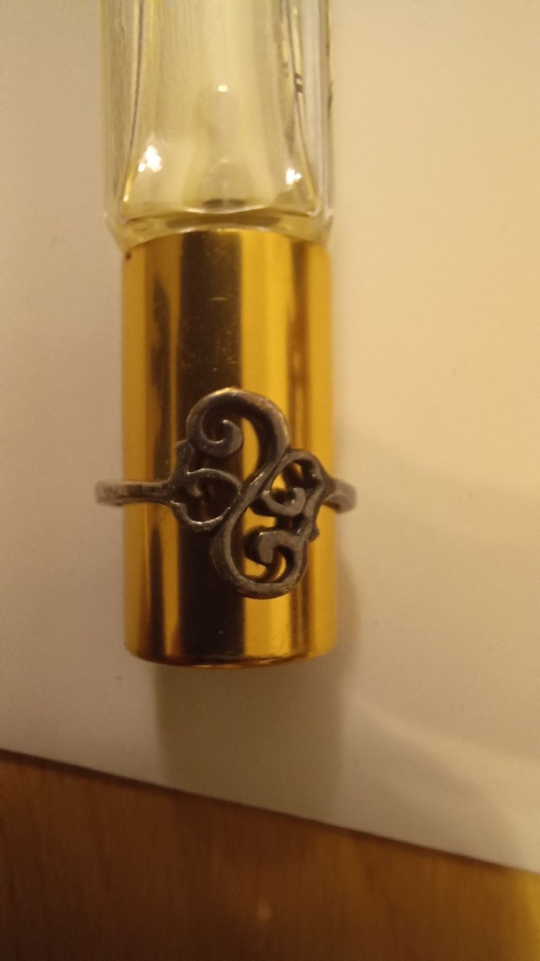 Anelli: Vintage Ring mit speziellem Design – Usato da Oberneunforn venduto da Bumbam 1