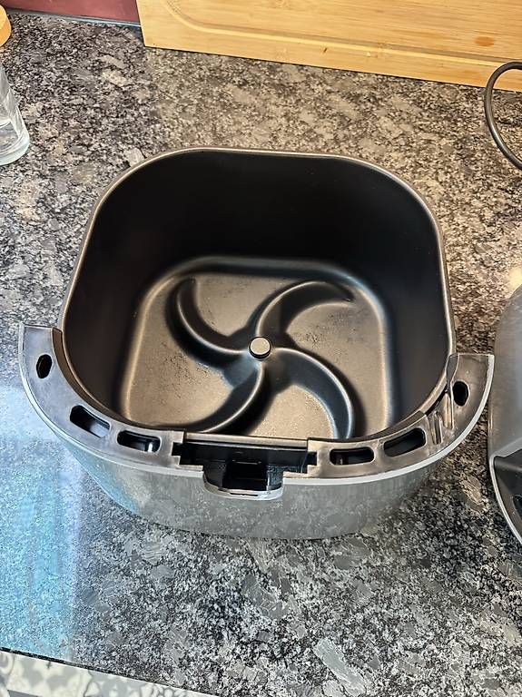 Philips Küchengeräte: Airfryer Philips HD9200 – Gebraucht aus Villarzel von Matt-93 1