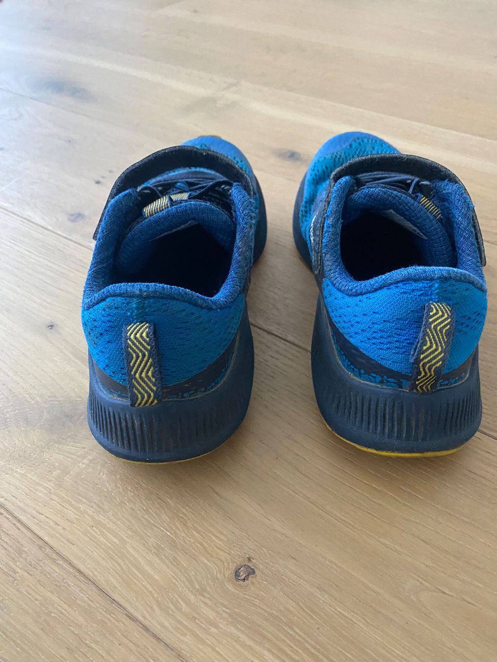 New Balance Scarpe per ragazzi: New Balance Trekking Kinder – Usato da Bolligen venduto da Noeggeli10 2